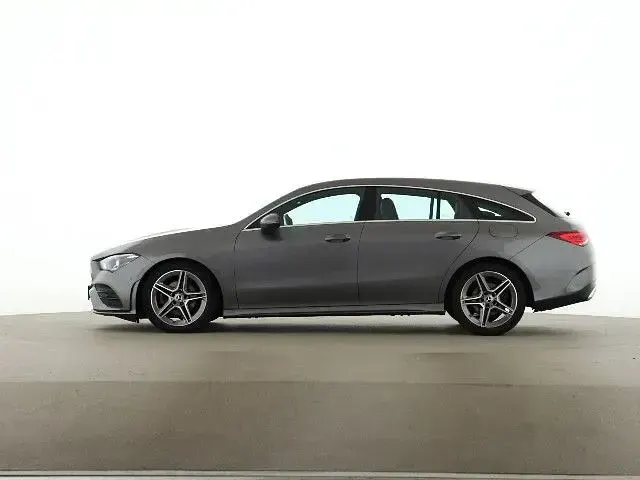 Gebraucht Mercedes CLA200 Shooting Brake 150 PS (110 kW) 2023 Kombi
