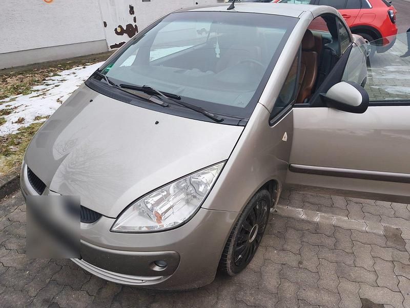 Gebraucht Mitsubishi Colt Top 109 PS (80 kW) 2008 Gold Cabrio