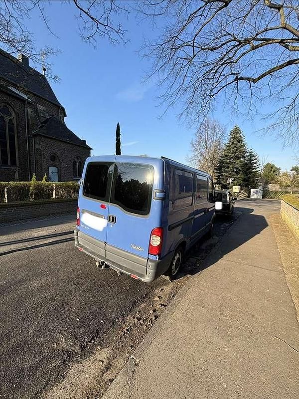 Gebraucht Renault Master 114 PS (83 kW) 2006 Blau Van