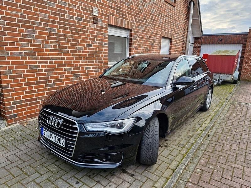 Gebraucht Audi A6 Ambiente 218 PS (160 kW) 2016 Schwarz Kombi