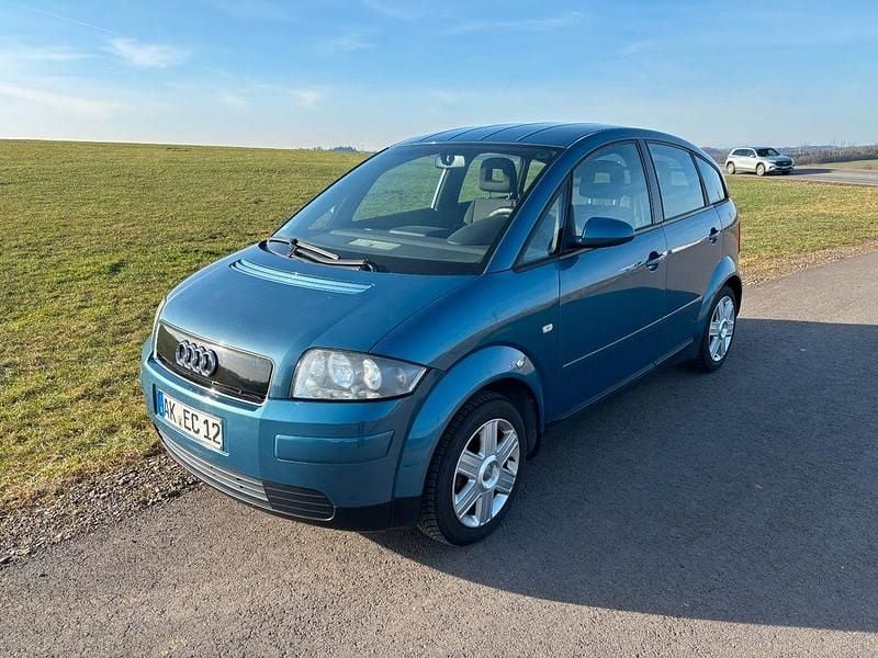 Blau Gebraucht 2003 Audi A2 Kleinwagen | 2.800 € (Guter Preis) - Bild 1/4