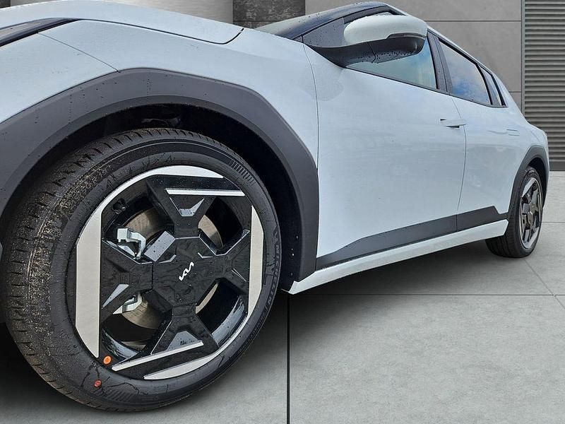 Neu Kia EV4 Earth 150 kW (204 PS) 2025 Weiß Kleinwagen