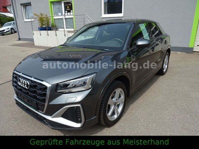 Gebraucht Audi Q2 S-Line 150 PS (110 kW) 2024 Grau SUV