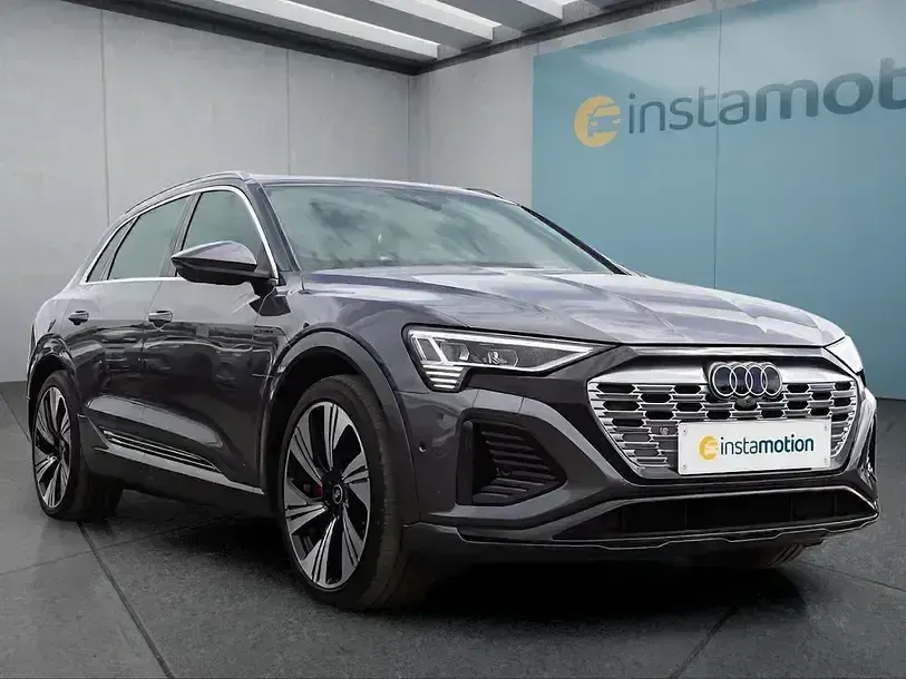Gebraucht Audi Q8 e-tron S-Line 300 kW (408 PS) 2024 Grau SUV
