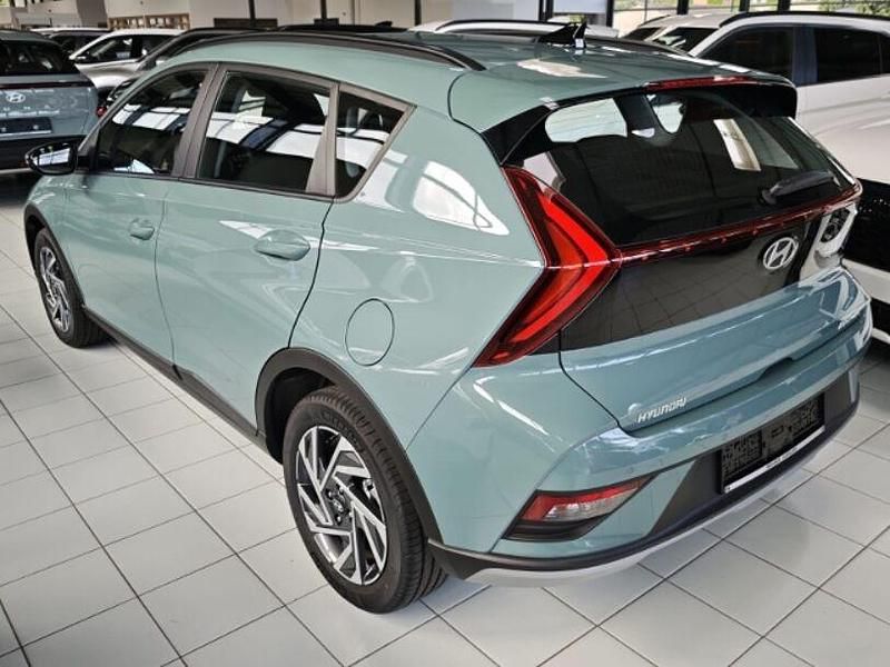 Gebraucht Hyundai Bayon Trend 101 PS (74 kW) 2024 Gruen SUV