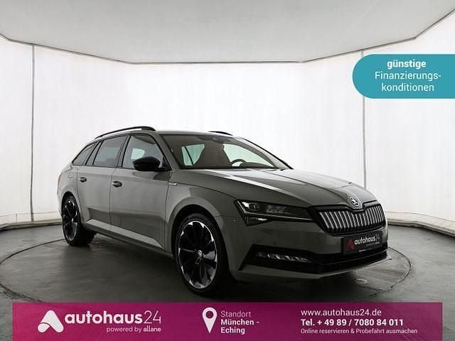 Grau Gebraucht 2021 Skoda Superb SportLine Kombi | 22.880 € (Superpreis) - Bild 1/4