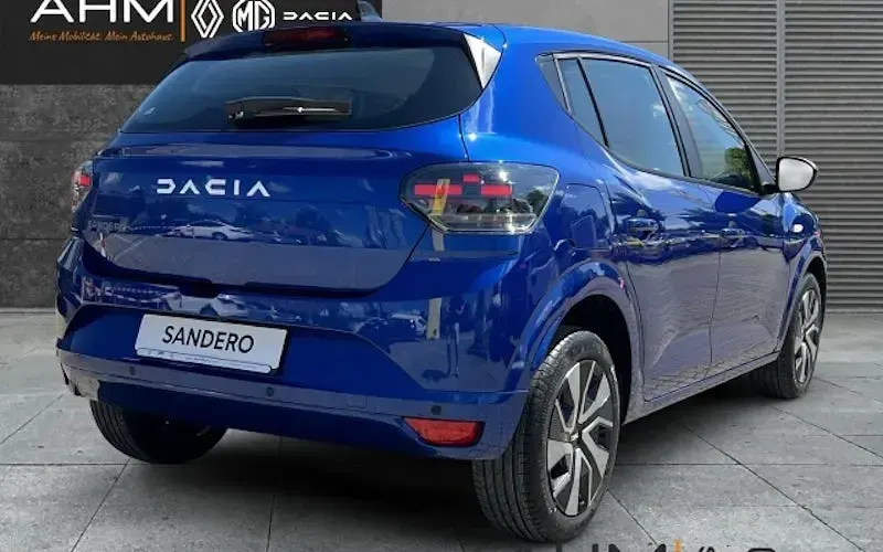 Neu Dacia Sandero Expression 101 PS (74 kW) 2026 Blau Limousine