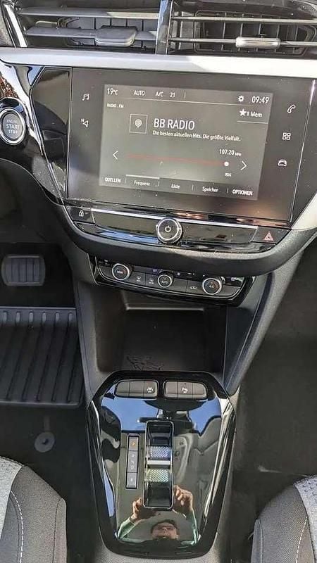 Gebraucht Opel Corsa-e 100 kW (136 PS) 2024 Grafik grau Kleinwagen