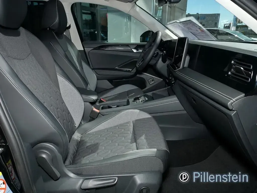 Neu VW Tiguan 150 PS (110 kW) 2026 Schwarz SUV