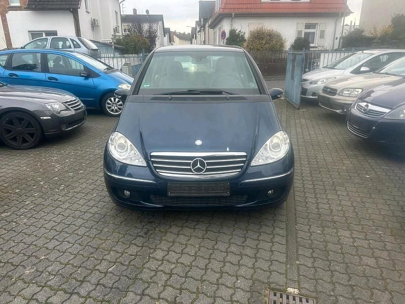 Gebraucht Mercedes A180 109 PS (80 kW) 2006 Blau Limousine