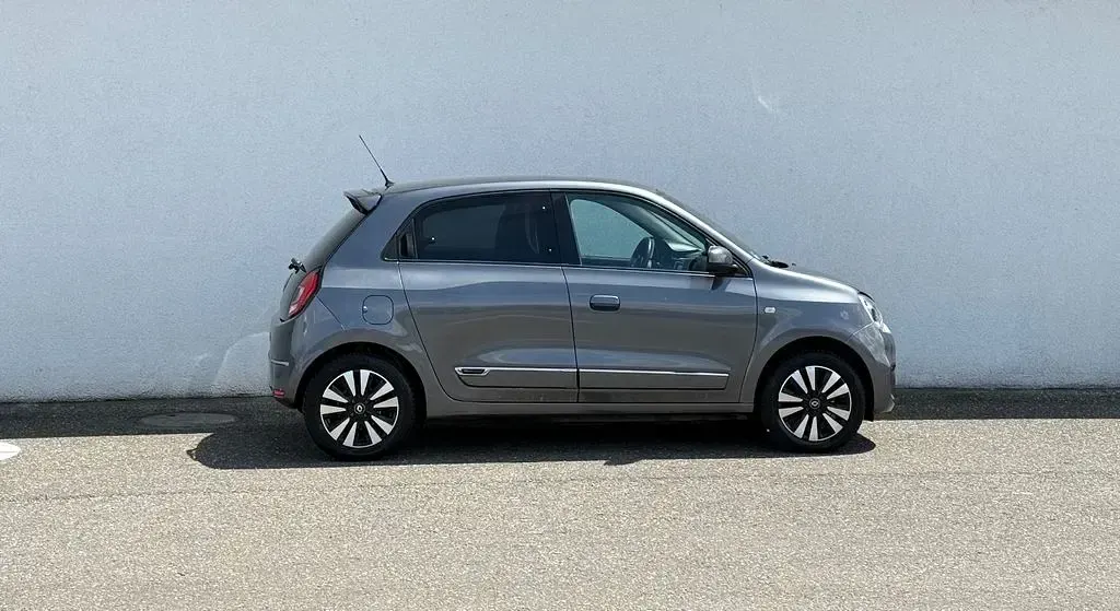 Używany Renault Twingo Intens 92 KM (67 kW) 2020 Szary Hatchback