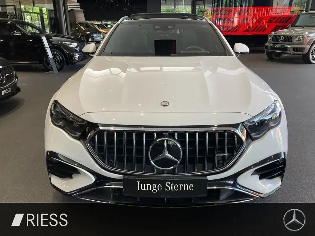 Gebraucht Mercedes E53 AMG AMG 449 PS (330 kW) 2025 Weiß Limousine