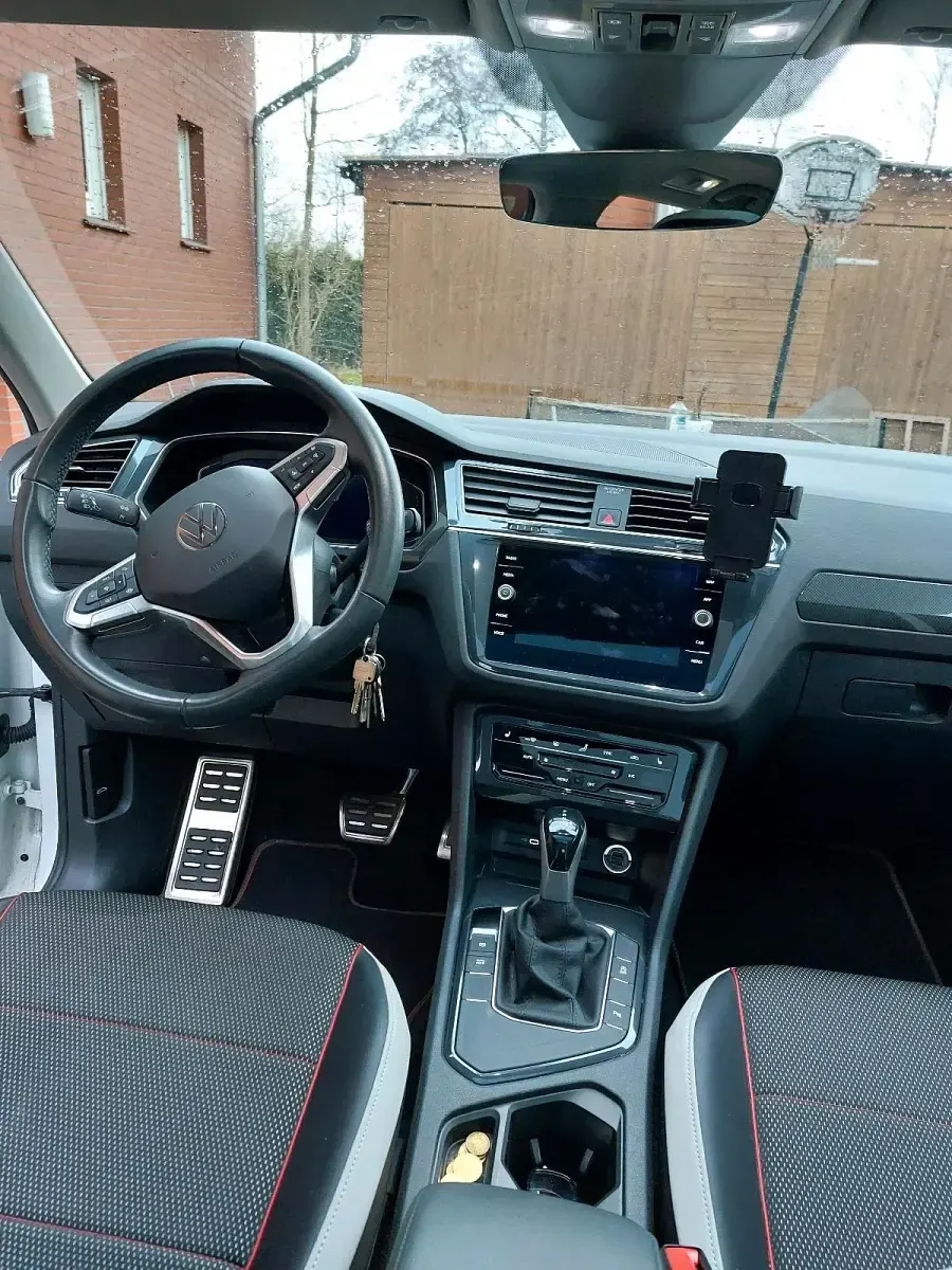 Gebraucht VW Tiguan 150 PS (110 kW) 2023 Weiß SUV