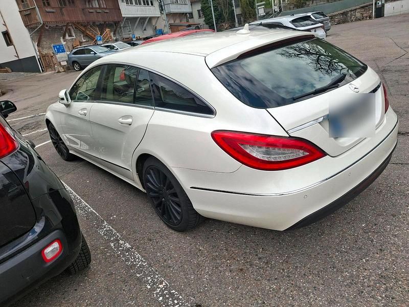 Gebraucht Mercedes CLS350 265 PS (194 kW) 2012 Weiß Limousine