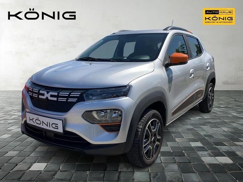 Lightninggrau Gebraucht 2023 Dacia Spring Essentiel Kleinwagen | 13.997 € (Etwas zu teuer) - Bild 1/4