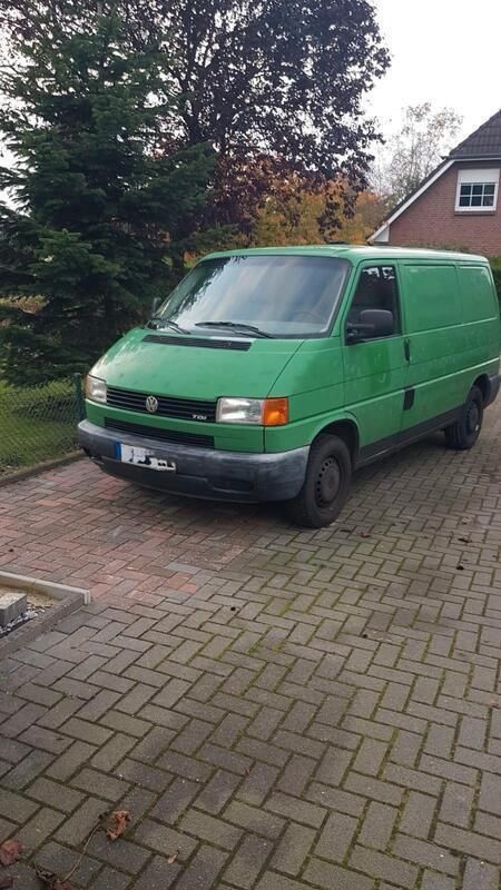 Grün Gebraucht 2002 VW T4 Van | 5.000 € - Bild 1/4