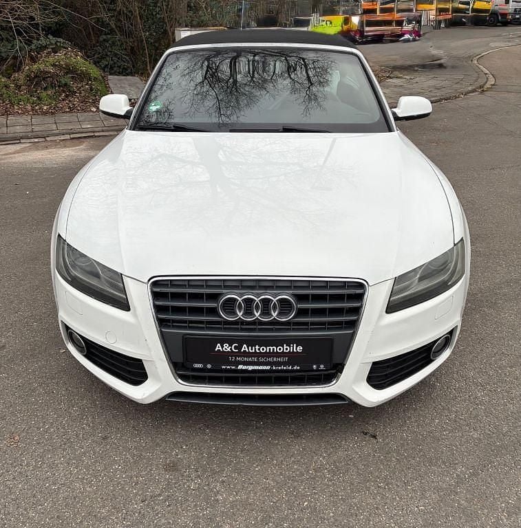 Gebraucht Audi A5 Cabriolet Sport 160 PS (117 kW) 2011 Weiß Cabrio
