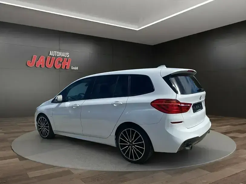 Gebraucht BMW 220 Gran Tourer M Sport 192 PS (141 kW) 2017 Weiss Van / Kleinbus