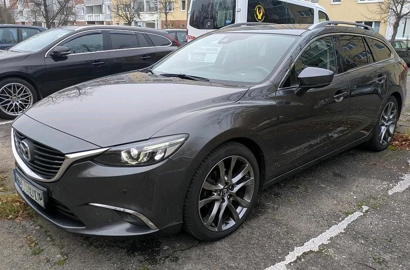 Grau Gebraucht 2025 Mazda 6 Sports-Line Kombi | 12.122 € - Bild 1/4