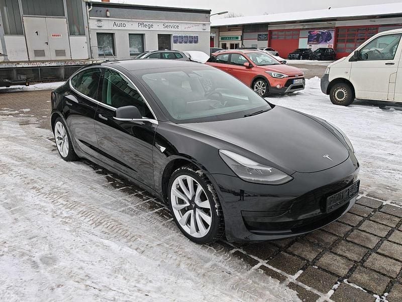 Gebraucht Tesla Model 3 Standard Range 239 kW (325 PS) 2021 Schwarz Limousine