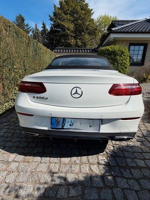 Gebraucht Mercedes E300 AMG line 245 PS (180 kW) 2020 Weiß Cabrio