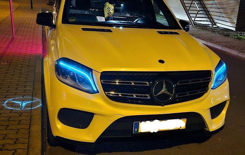 Gebraucht Mercedes GLS350 258 PS (189 kW) 2018 Weiß SUV