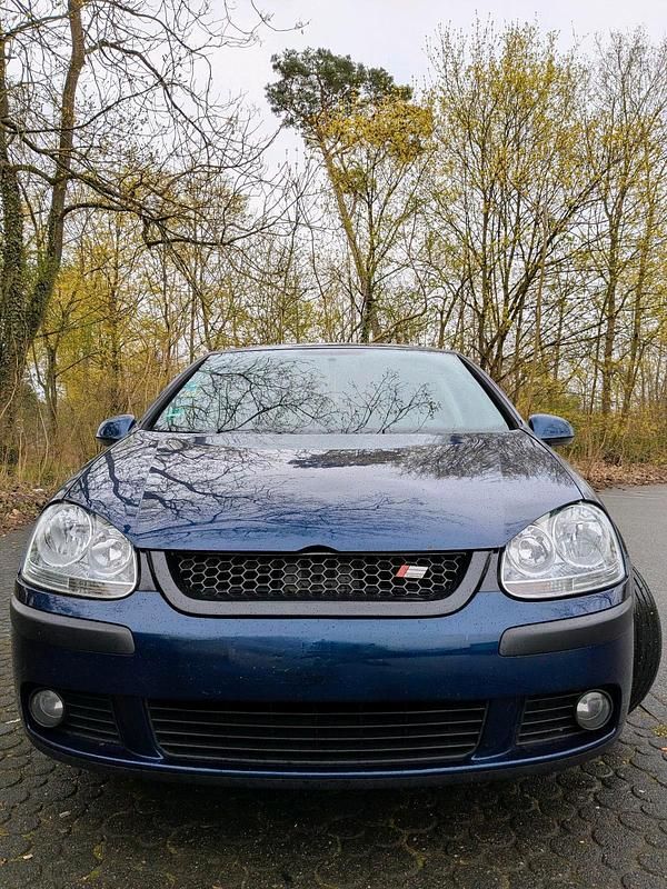 Gebraucht VW Golf V 102 PS (75 kW) 2007 Blau Limousine