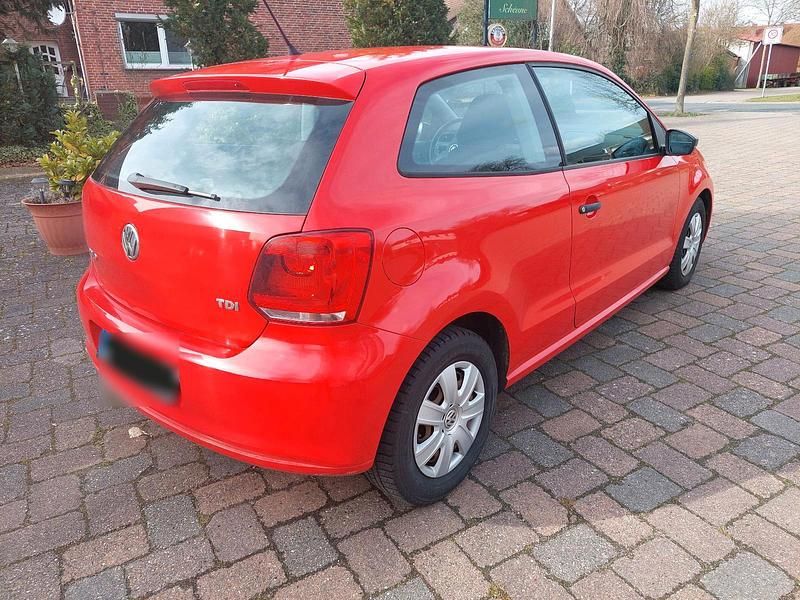Gebraucht VW Polo 75 PS (55 kW) 2011 Rot Kleinwagen