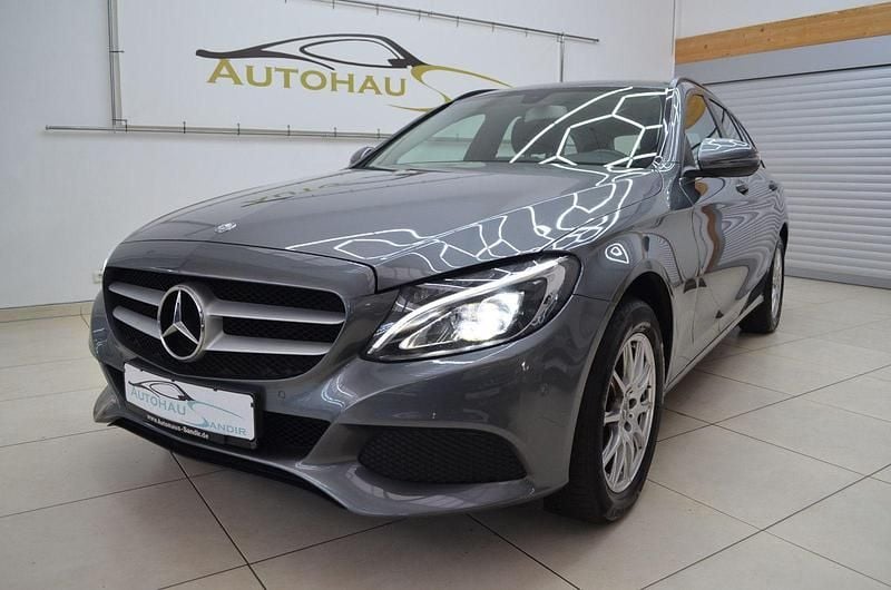 Gebraucht Mercedes C220 170 PS (125 kW) 2017 Grau Kombi