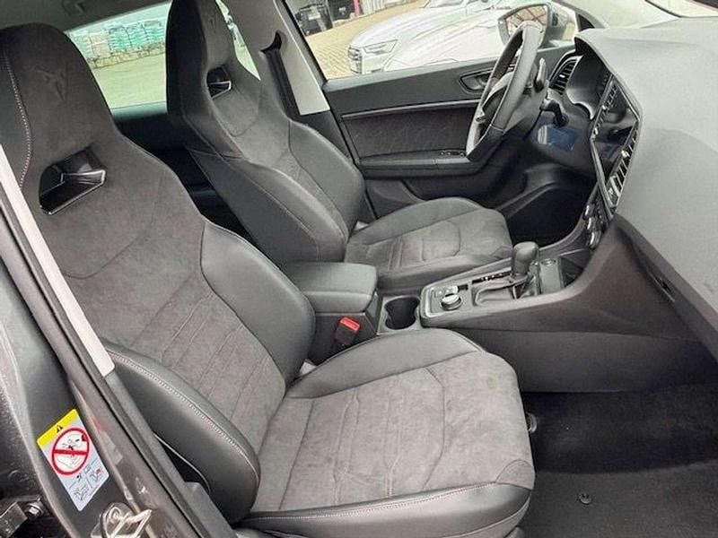 Neu Cupra Ateca Basis 190 PS (139 kW) 2026 Graphitgrau SUV