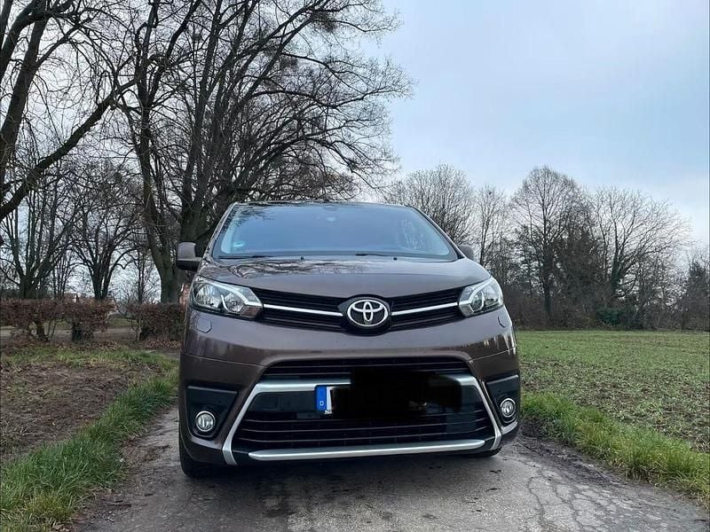 Gebraucht Toyota Proace 150 PS (110 kW) 2016 Van / Kleinbus