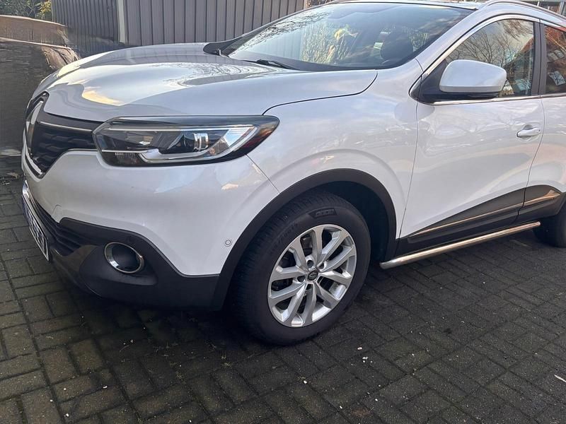 Gebraucht Renault Kadjar 130 PS (95 kW) 2016 Weiß SUV