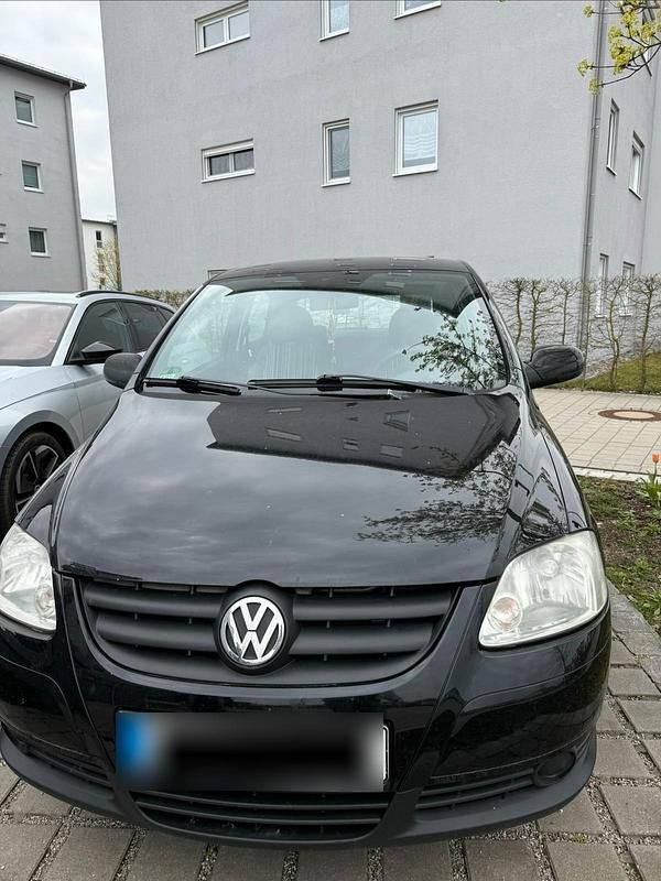 Second-hand VW Fox 75 CP (55 kW) 2006 Negru Hatchback