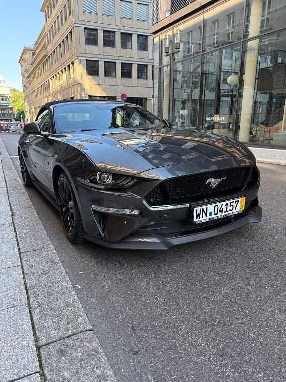 Grau Gebraucht 2021 Ford Mustang GT Cabrio | 41.900 € (Guter Preis) - Bild 1/4