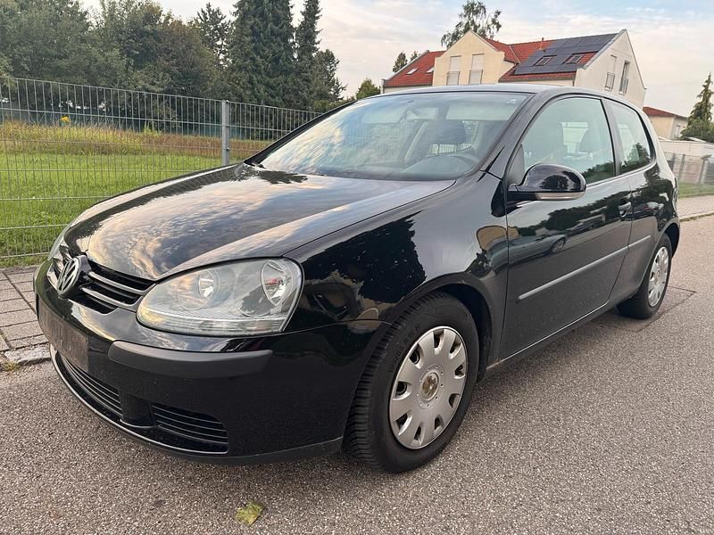 Schwarz Gebraucht 2004 VW Golf V Kleinwagen | 1.150 € (Superpreis) - Bild 1/4