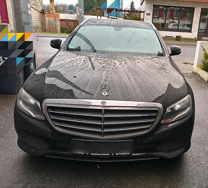 Gebraucht Mercedes E200 170 PS (125 kW) 2019 Schwarz Kombi