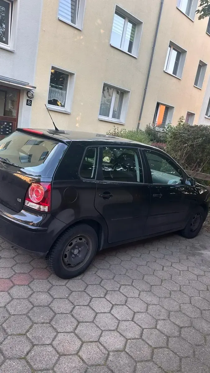 Gebraucht VW Polo 64 PS (47 kW) 2006 Schwarz Kleinwagen