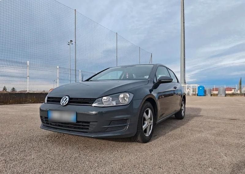 Gebraucht VW Golf VII 87 PS (63 kW) 2017 Grau Kleinwagen