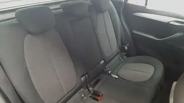Second-hand BMW X1 Advantage 192 CP (141 kW) 2016 Argintiu SUV