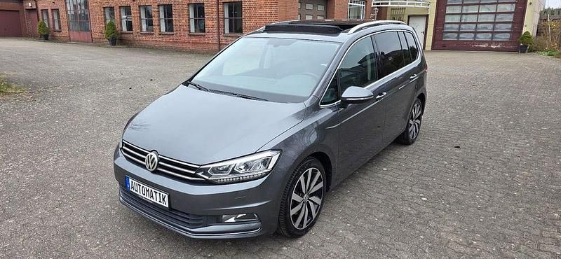 Gebraucht VW Touran Highline 190 PS (139 kW) 2016 Grau Van / Kleinbus