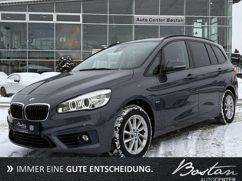 Grau metallic Gebraucht 2017 BMW 218 Gran Tourer Sport Line Van / Kleinbus | 16.900 € (Fairer Preis) - Bild 1/4