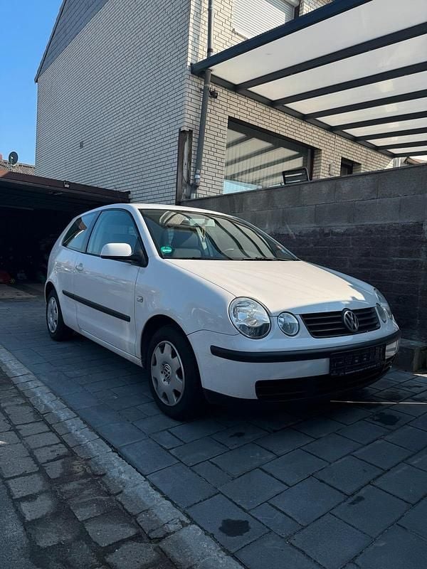 Gebraucht VW Polo 54 PS (39 kW) 2003 Weiß Kleinwagen