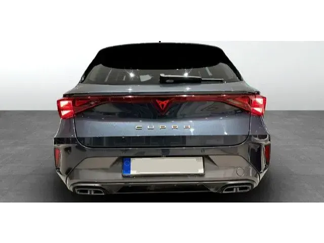 Gebraucht Cupra Leon 150 PS (110 kW) 2024 Magnetic tech Kombi