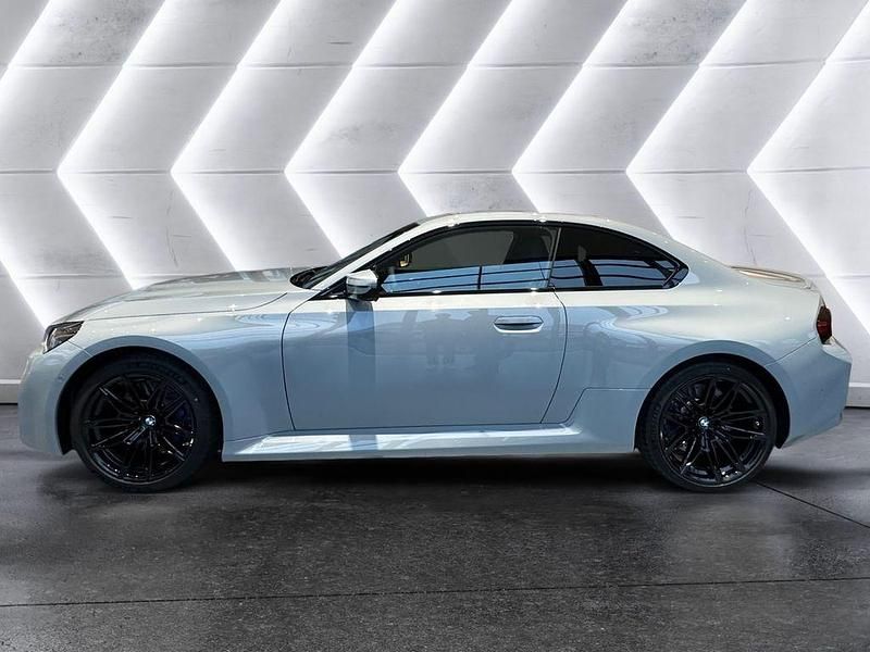 Ny BMW M2 Performance 480 HK (353 kW) 2025 Grå Coupe