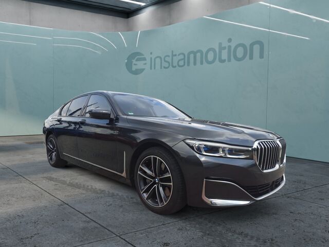Grau Gebraucht 2022 BMW 740 Limousine | 67.780 € - Bild 1/2