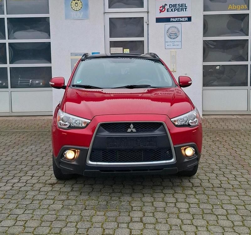 Second-hand Mitsubishi ASX 150 CP (110 kW) 2013 Roșu SUV