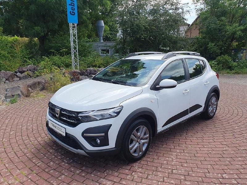 Gletscherweiss Gebraucht 2022 Dacia Sandero Comfort Kleinwagen | 13.775 € (Fairer Preis) - Bild 1/4
