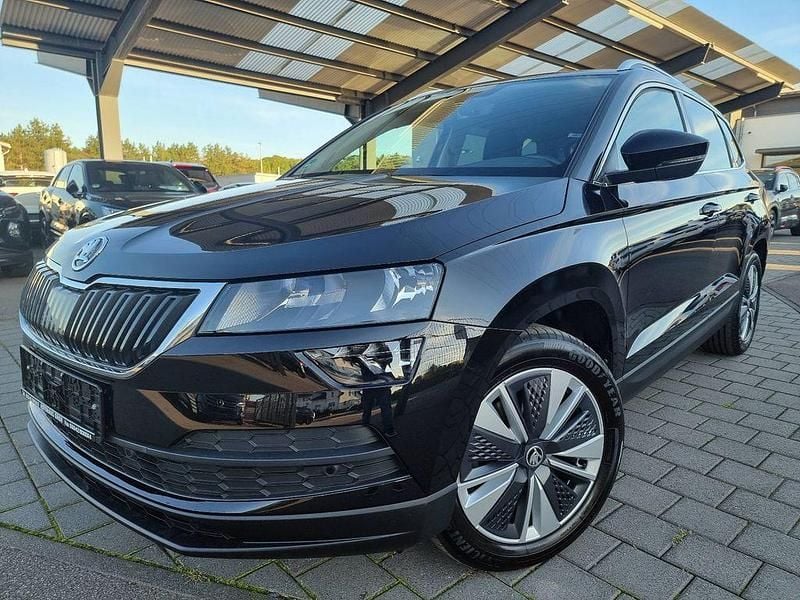 Schwarz Gebraucht 2022 Skoda Karoq SUV | 18.600 € (Superpreis) - Bild 1/4