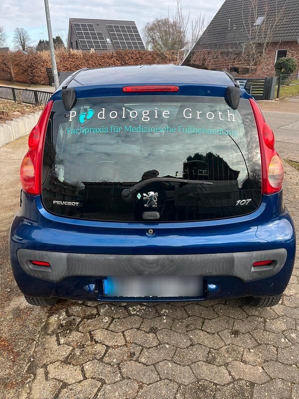 Gebraucht Peugeot 107 68 PS (50 kW) 2008 Blau Kleinwagen