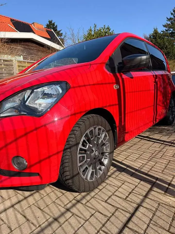 Gebraucht Seat Mii Chic 60 PS (44 kW) 2018 Rot Kleinwagen